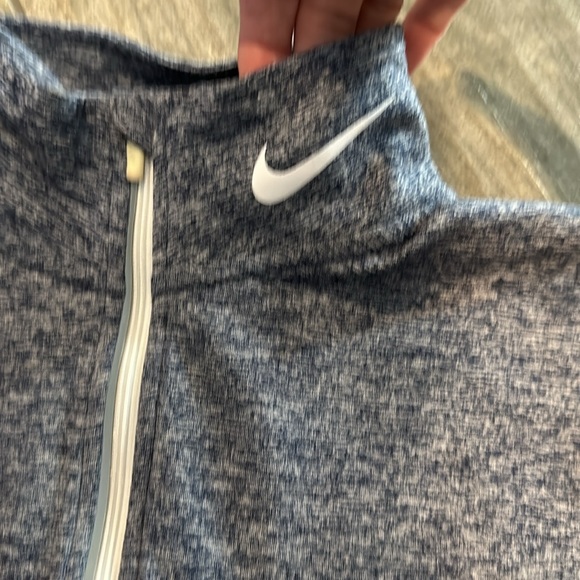 Nike Dry-Fit performance 1/2 zip pullover. Blue Heather. Size S. - Picture 3 of 8